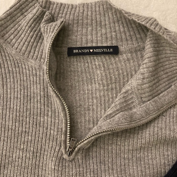 BRANDY Melville 1/4 zip sweater - Picture 2 of 4